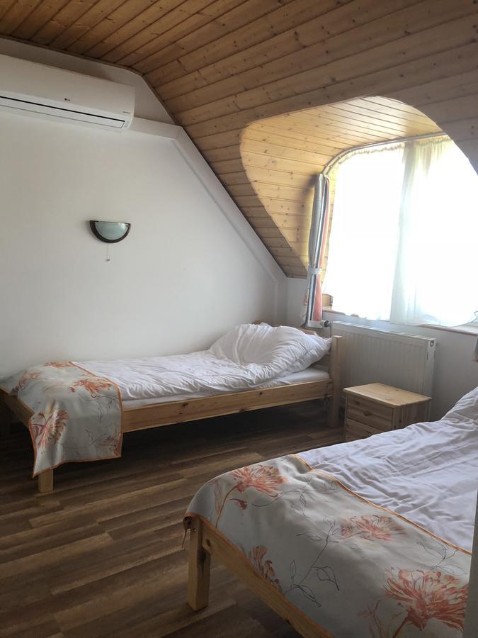Zoeldteto Panzio Bed and Breakfast Balatonfüred Eksteriør billede